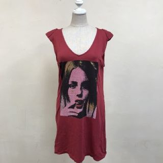 ヒステリックグラマー(HYSTERIC GLAMOUR)の【良好】HYSTERIC GLAMOUR ノースリーブカットソー  (Tシャツ(半袖/袖なし))