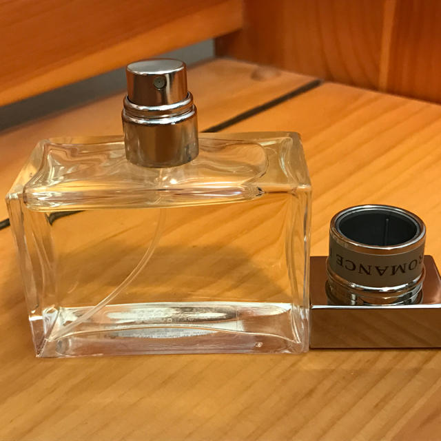 Ralph Lauren(ラルフローレン)のラルフローレン  ロマンス  50ml   コスメ/美容の香水(香水(女性用))の商品写真