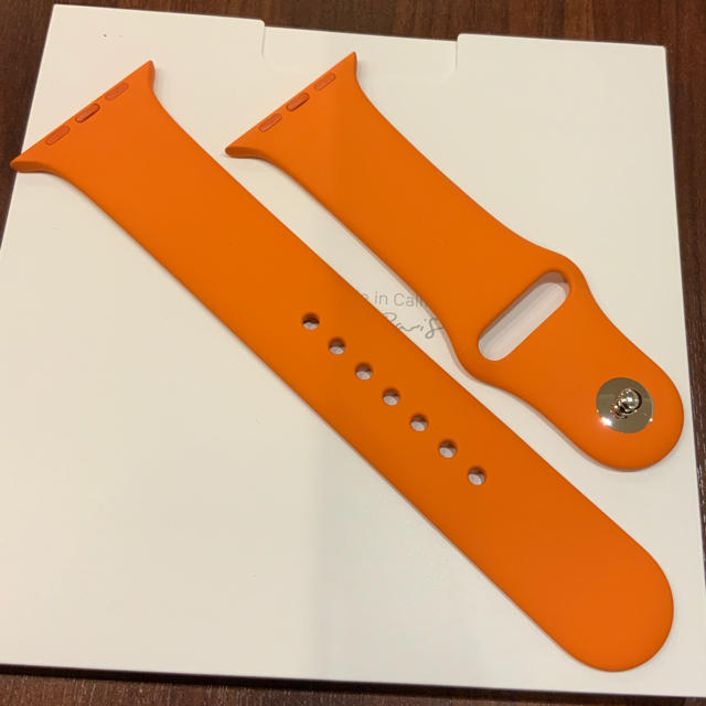 Hermes(エルメス)の(正規品) Apple Watch バンド 44mm HERMES エルメス メンズの時計(ラバーベルト)の商品写真