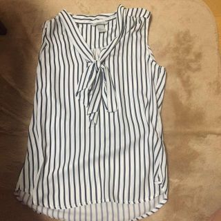 エイチアンドエム(H&M)のH&M ボーダートップス(カットソー(半袖/袖なし))