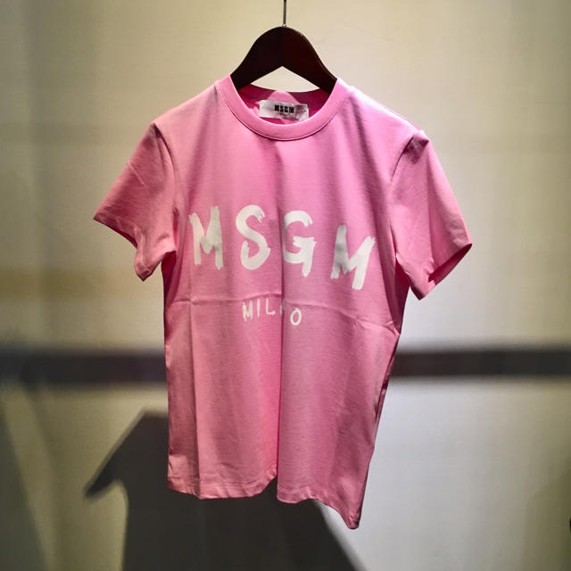 トップスMSGM エムエスジーエム 新品 定番 ロゴTシャツ ピンク