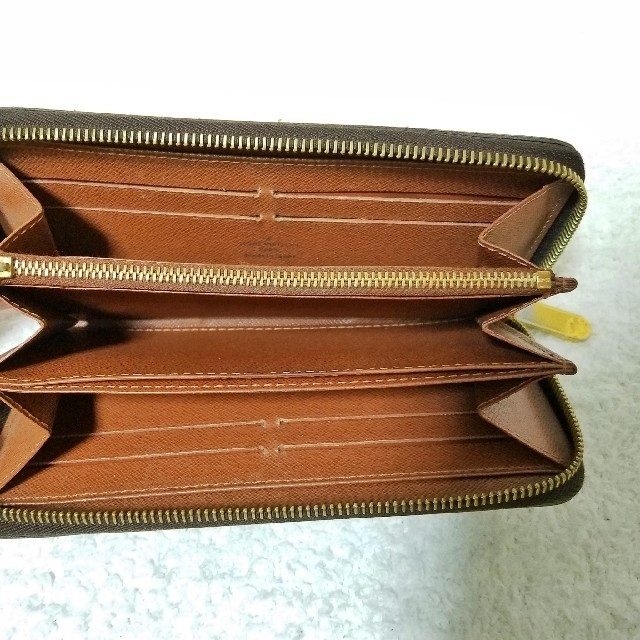 LOUIS VUITTON - 本物保証⭐ 即日発送♪ ルイ ヴィトン 定価9万 LOUIS VUITTON - 本物保証⭐ 即日発送♪ ルイ ヴィトン 定価9万