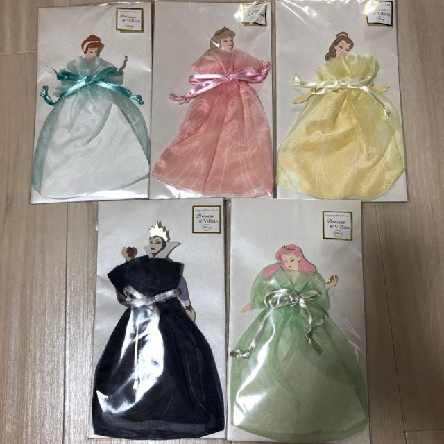 Disney(ディズニー)の【専用】ディズニー ハニカムカード 5枚セット ハンドメイドの文具/ステーショナリー(カード/レター/ラッピング)の商品写真