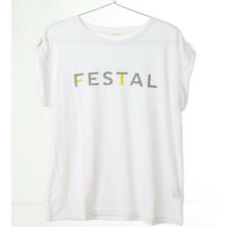 テチチ(Techichi)のTechichiのロゴ入りTシャツ　テチチ　ルノンキュール　SM2(Tシャツ(半袖/袖なし))