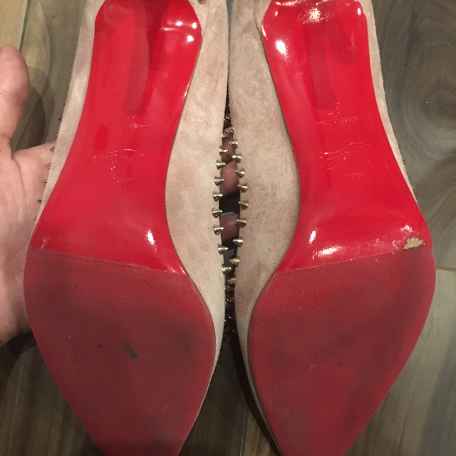 Christian Louboutin(クリスチャンルブタン)のChristianLouboutin anjalina スエード ピンク レディースの靴/シューズ(ハイヒール/パンプス)の商品写真