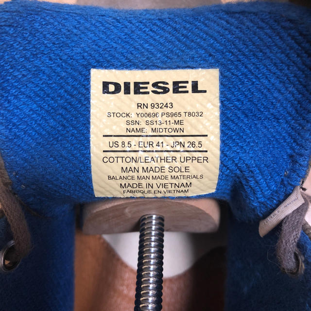 DIESEL(ディーゼル)のDIESELスニーカー メンズの靴/シューズ(スニーカー)の商品写真