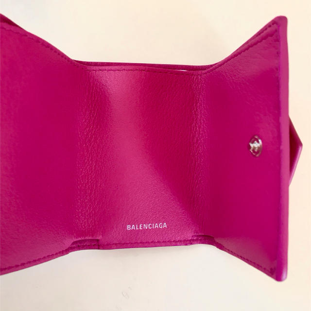Balenciaga(バレンシアガ)の【新品】希少 バレンシアガ ペーパーミニウォレット ピンク レディースのファッション小物(財布)の商品写真
