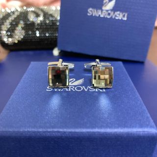 カフス　SWAROVSKI (BK)