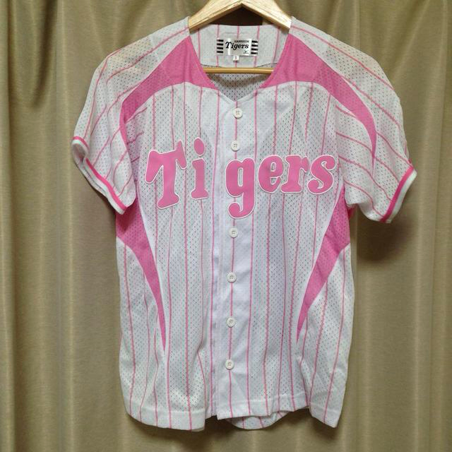 タイガースのユニ レディースのトップス(Tシャツ(半袖/袖なし))の商品写真
