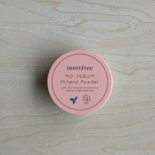 イニスフリー(Innisfree)のイニスフリー　ノーシーバムミネラルパウダー(フェイスパウダー)