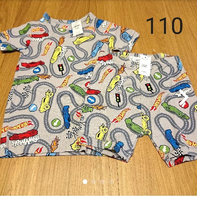 babyGAP(ベビーギャップ)の新品☆110 ベビーギャップ 半袖 パジャマ キッズ/ベビー/マタニティのキッズ服男の子用(90cm~)(パジャマ)の商品写真