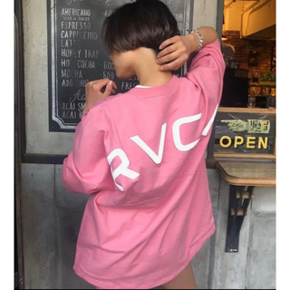 ルーカ(RVCA)のrvca アーチロゴ ビックt XSサイズ ピンク (Tシャツ/カットソー(半袖/袖なし))