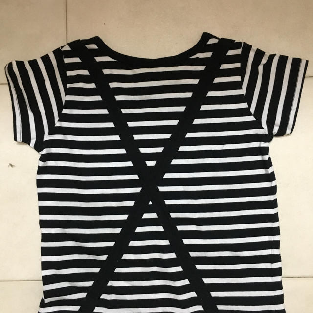 しまむら(シマムラ)のティシャツ 2枚セット キッズ/ベビー/マタニティのキッズ服女の子用(90cm~)(Tシャツ/カットソー)の商品写真