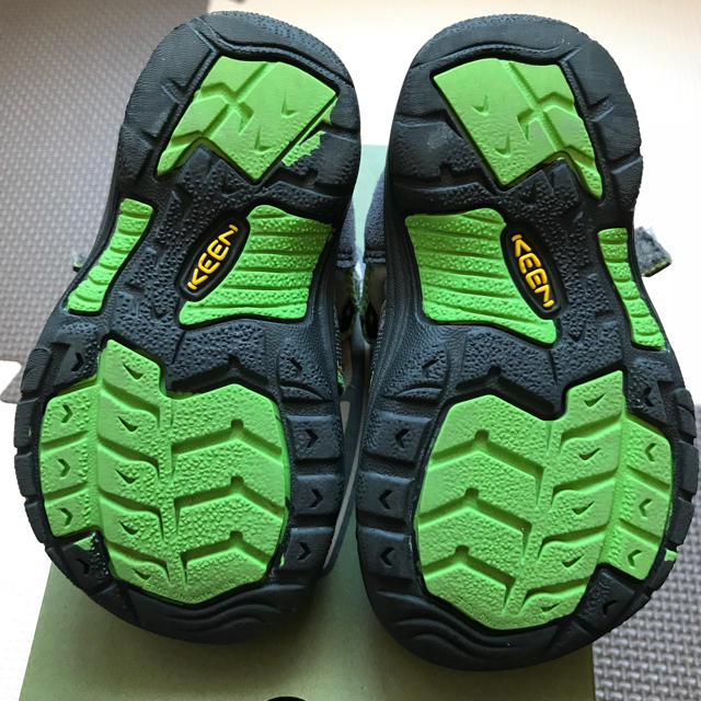 KEEN(キーン)のKEEN キッズサンダル キッズ/ベビー/マタニティのベビー靴/シューズ(~14cm)(サンダル)の商品写真