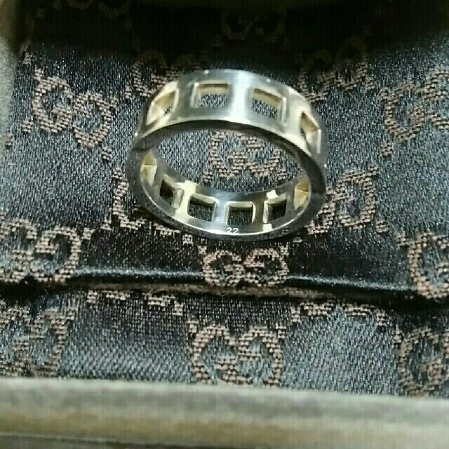 Gucci(グッチ)のGUCCI　指輪 メンズのアクセサリー(リング(指輪))の商品写真