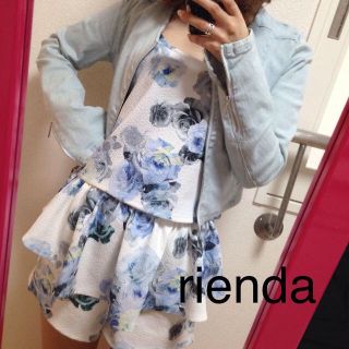 リエンダ(rienda)の※美品※rienda 花柄セットアップ(タンクトップ)