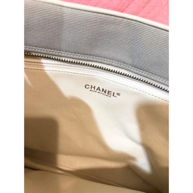 CHANEL(シャネル)のシャネル スポーツライン 斜めがけバッグ レディースのバッグ(ショルダーバッグ)の商品写真
