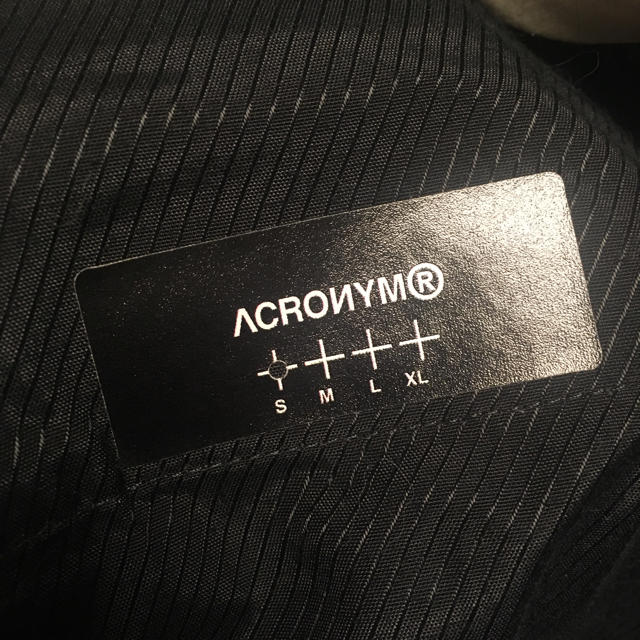 ACRONYM P20-S ACR-SS-16の通販 by wes｜ラクマ