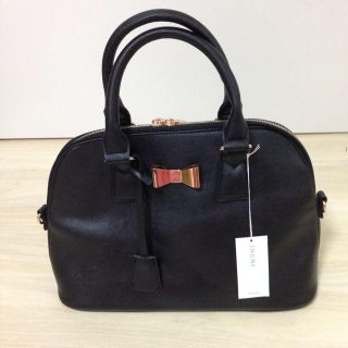 イング(INGNI)の新品 イング INGNI 黒 バッグ(ハンドバッグ)