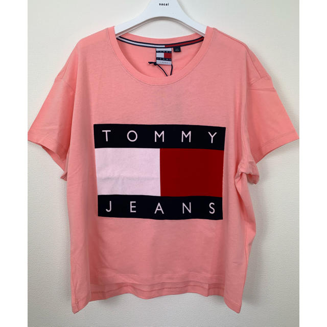 TOMMY HILFIGER(トミーヒルフィガー)のちょっちゃんさま専用Tommy Jeans トミージーンズ Tシャツ レディースのトップス(Tシャツ(半袖/袖なし))の商品写真