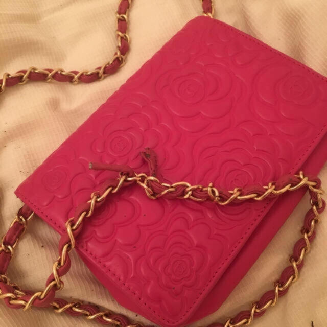 Chanel 売切り Chanel風カメリアチェーンバッグ ピンクの通販 By Anri Shop シャネルならラクマ Chanel 売切り Chanel風カメリアチェーンバッグ ピンクの通販 By Anri Shop シャネルならラクマ