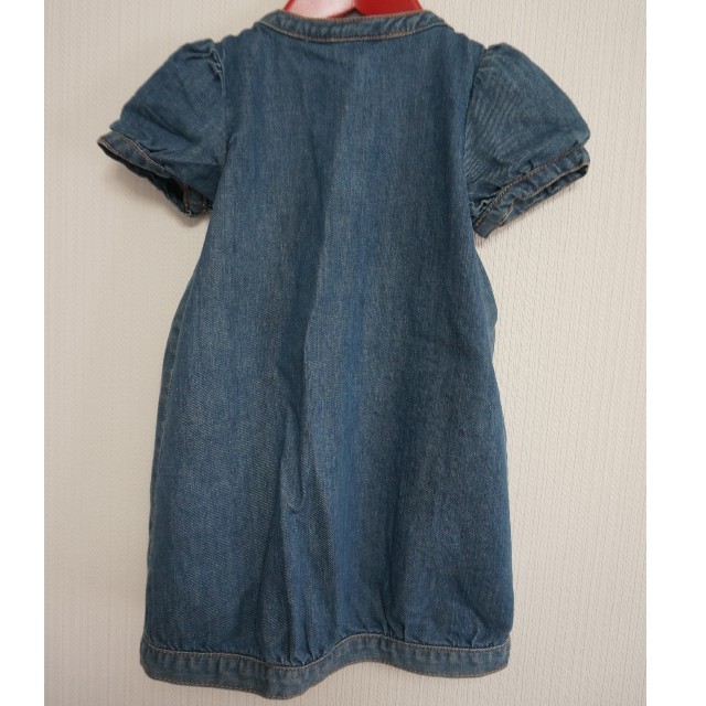 babyGAP(ベビーギャップ)のbaby GAP パフスリーブ デニムワンピ 100 キッズ/ベビー/マタニティのキッズ服女の子用(90cm~)(ワンピース)の商品写真