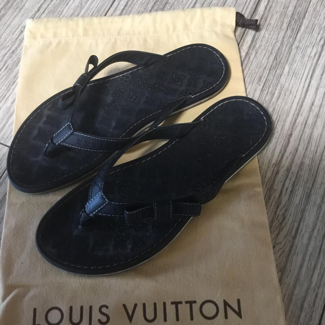 LOUIS VUITTON(ルイヴィトン)のピロ様専用 レディースの靴/シューズ(サンダル)の商品写真