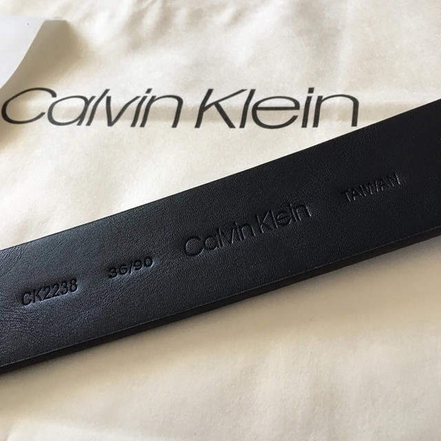 レア品★Calvin Klein CKロゴバックルメンズ厚め本革ベルト ブラウン