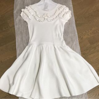 レッドヴァレンティノ(RED VALENTINO)の新品  ★レッドヴァレンティノ ワンピース★(ひざ丈ワンピース)