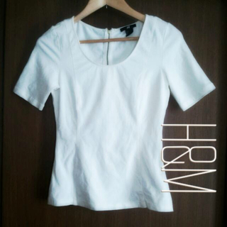 エイチアンドエム(H&M)のH&M ホワイトTシャツ(Tシャツ(半袖/袖なし))