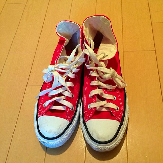 CONVERSE(コンバース)のコンバース赤ハイカット レディースの靴/シューズ(スニーカー)の商品写真