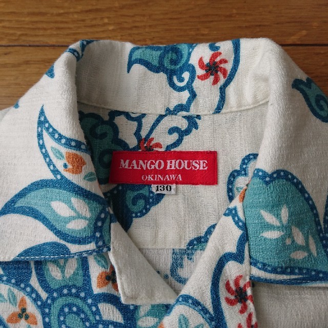 MANGO(マンゴ)のMANGO HOUSE かりゆしウェア キッズ 130 キッズ/ベビー/マタニティのキッズ服男の子用(90cm~)(Tシャツ/カットソー)の商品写真