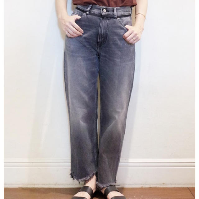 レディース美品GOLDEN GOOSE BF cut off denim