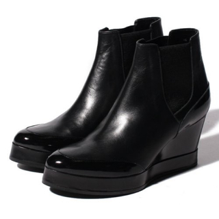 ツモリチサト(TSUMORI CHISATO)の新品 定価51,840円 ツモリチサト 牛革 ブーツ BLACK 25センチ(ブーツ)
