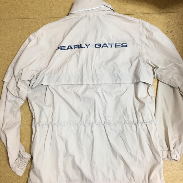 PEARLY GATES(パーリーゲイツ)のパーリーゲイツ レインウェア 上 中古 スポーツ/アウトドアのゴルフ(ウエア)の商品写真