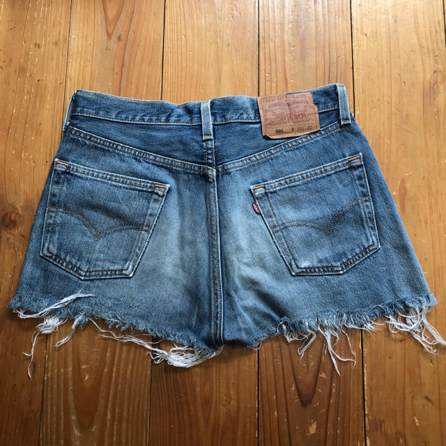 Levi's(リーバイス)のLevi's リーバイス デニムショートパンツ レディースのパンツ(デニム/ジーンズ)の商品写真