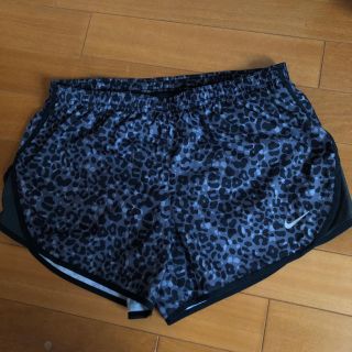 ナイキ(NIKE)のNIKE ランニングパンツ(トレーニング用品)