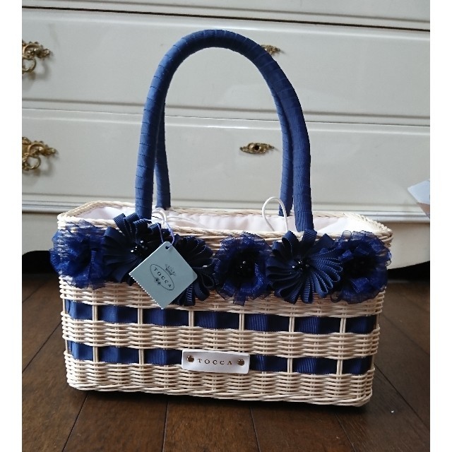 新品 タグ付き トッカ FLOWER RATTAN かごバッグ

 TOCCA