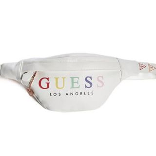 ゲス(GUESS)の新品未使用 GUESS ボディーバッグ(ボディバッグ/ウエストポーチ)