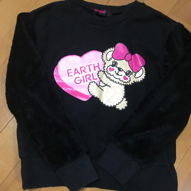 EARTHMAGIC(アースマジック)のアースマジック トレーナー 140 上着 キッズ/ベビー/マタニティのキッズ服女の子用(90cm~)(ニット)の商品写真