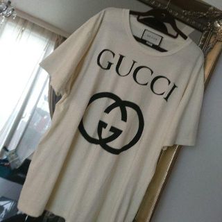 グッチ(Gucci)の2019年購入 GUCCI Tシャツ   CHANEL ヴァレンチノ ルイヴィト(Tシャツ(半袖/袖なし))