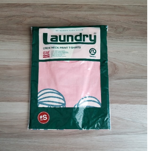 LAUNDRY(ランドリー)の専用　まいちゃまさん　laundry  Tシャツ　Sサイズ　札幌雪まつり限定 レディースのトップス(Tシャツ(半袖/袖なし))の商品写真