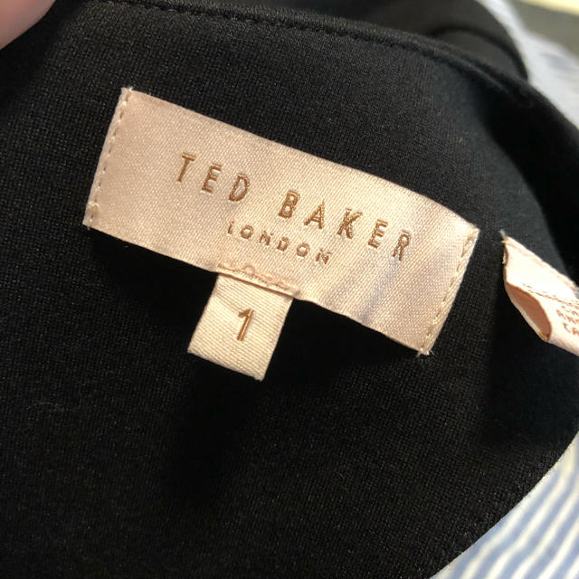 TED BAKER(テッドベイカー)の【kyoko様】袖ラッフルカットソー レディースのトップス(カットソー(半袖/袖なし))の商品写真