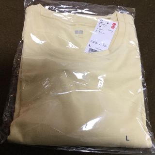 ユニクロ(UNIQLO)のユニクロ、新品未使用❗️コットンスライスクルーネックＴ💕長袖Ｌイエロー(Tシャツ(長袖/七分))