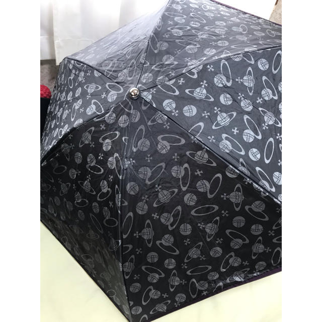 Vivienne Westwood(ヴィヴィアンウエストウッド)のヴィヴィアンウエストウッド 晴雨兼用 折りたたみ傘 レディースのファッション小物(傘)の商品写真