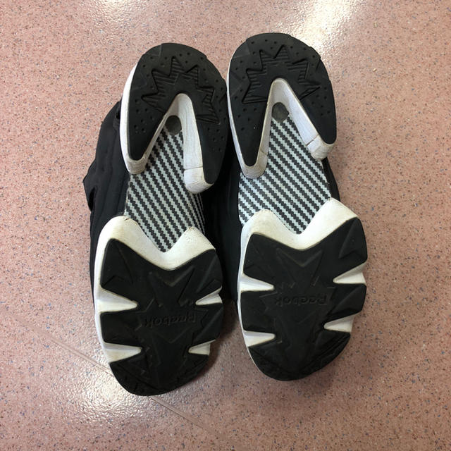 Reebok(リーボック)のリーボック ポンプフューリー 28センチ メンズの靴/シューズ(スニーカー)の商品写真