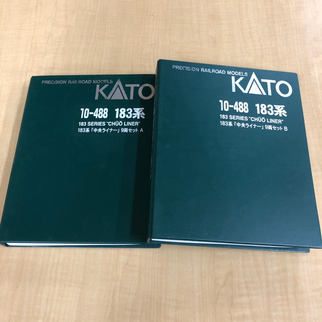 KATO`(カトー)のKATO 183系 中央ライナー9両セット エンタメ/ホビーのおもちゃ/ぬいぐるみ(鉄道模型)の商品写真