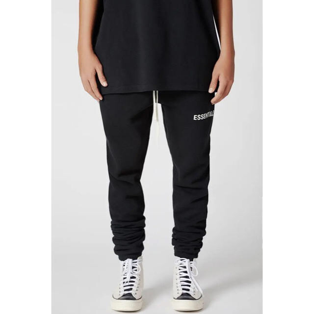 FEAR OF GOD(フィアオブゴッド)のFOG Essentials Graphic Sweatpants メンズのパンツ(その他)の商品写真