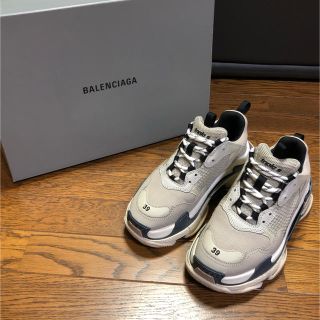 バレンシアガ(Balenciaga)のbalenciaga triples 39(スニーカー)