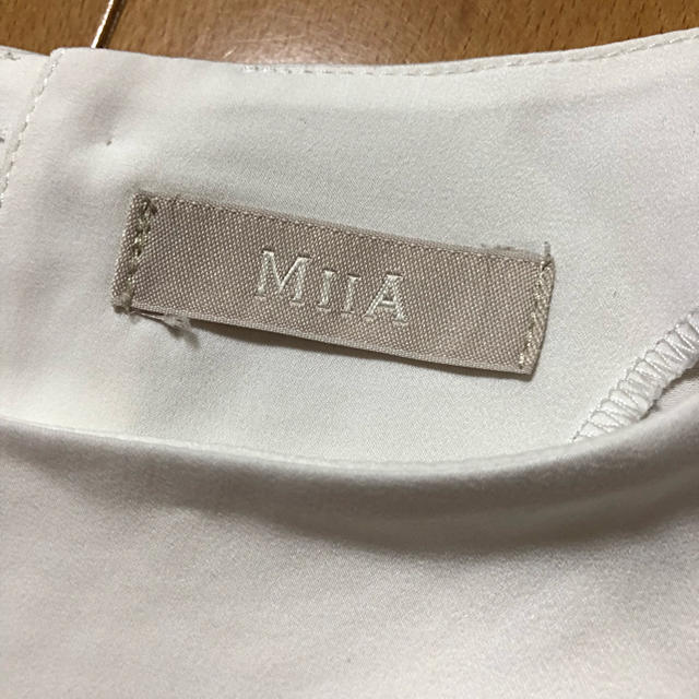 MIIA(ミーア)のMIIA  七分袖ブラウス レディースのトップス(シャツ/ブラウス(長袖/七分))の商品写真